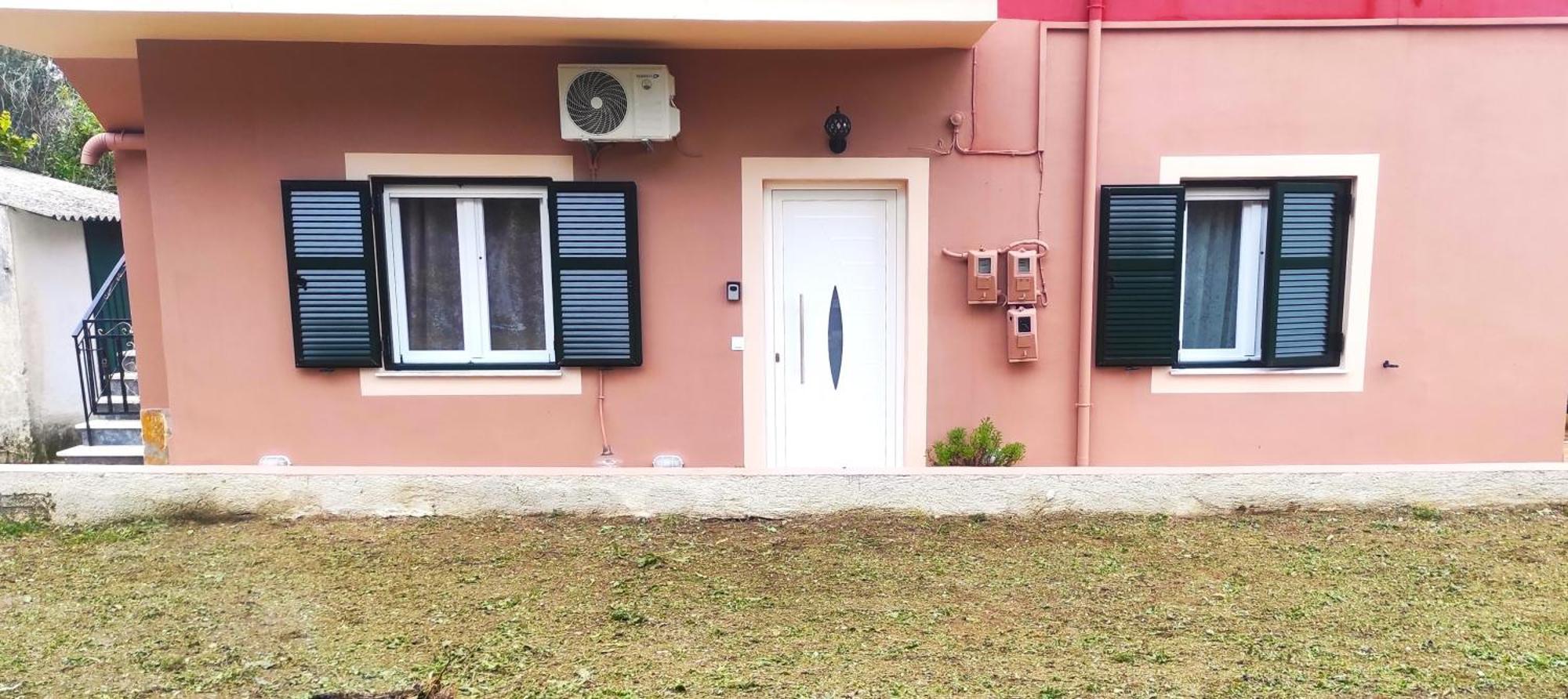 In An Olive Grove! Apartment